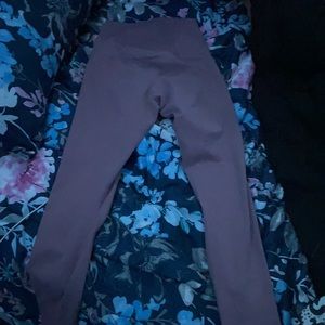 Stretchy fabric and good for working out